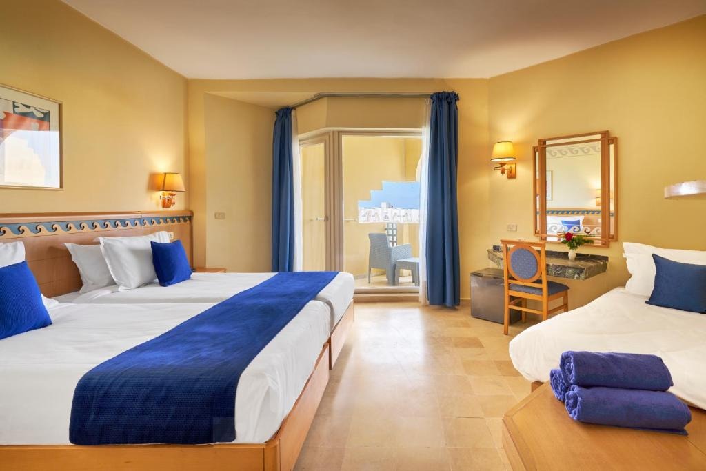 هتل نهروییس ریزورت و تالاسو